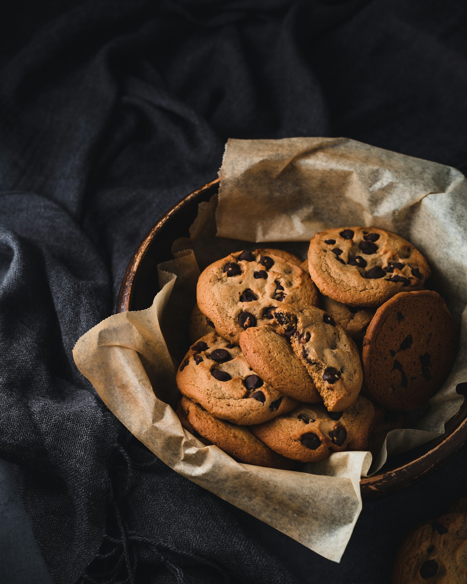 A cookie tin from TheChocoBot
